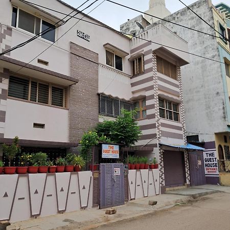 Apartamento 3 Bhk Non-Ac For 4 To 10 Guests For Families Hyderabad Exterior foto